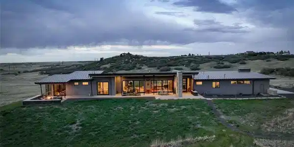 Image 2: Modern Ranch home on 35 acres . Image 2: Modern Ranch home on 35 acres .