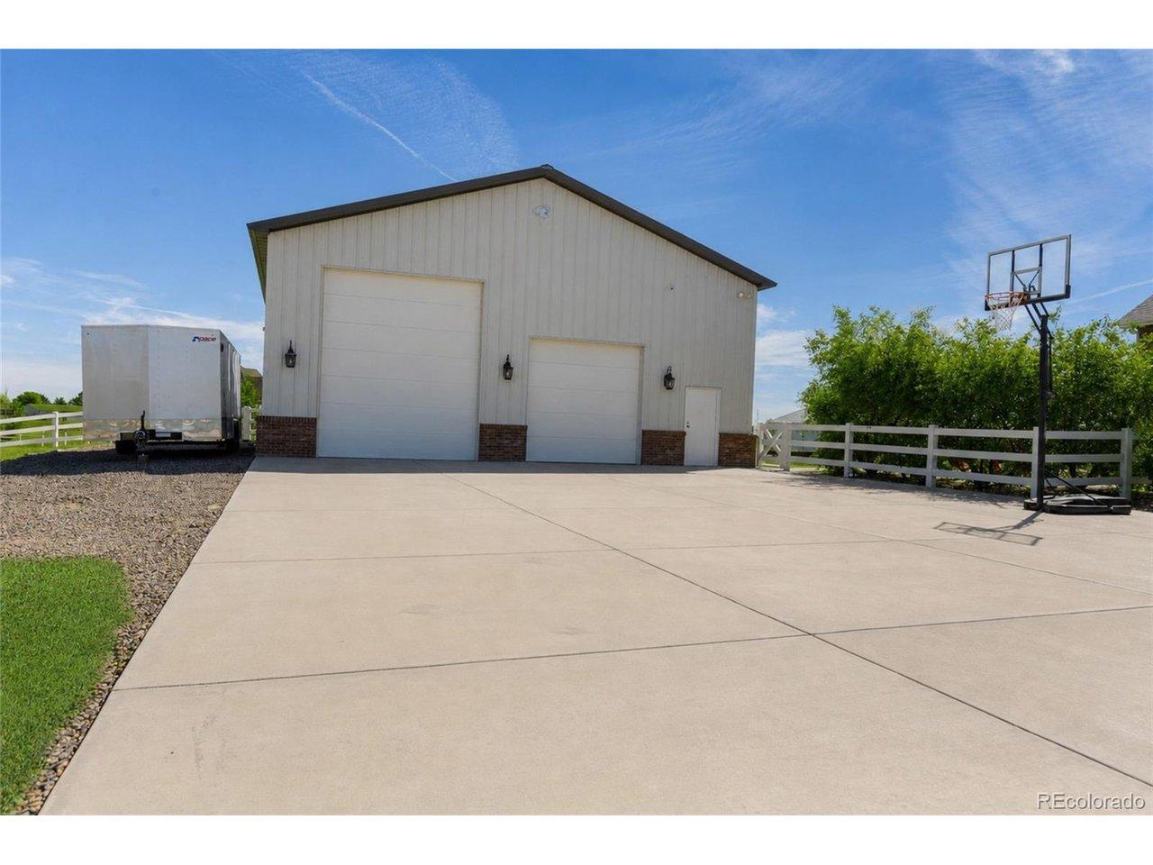 Image 3: Outbuilding/Shop-Heated. Oversized Insulated Garage Doors Image 3: Outbuilding/Shop-Heated. Oversized Insulated Garage Doors