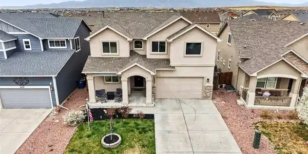6638 Stingray Ln