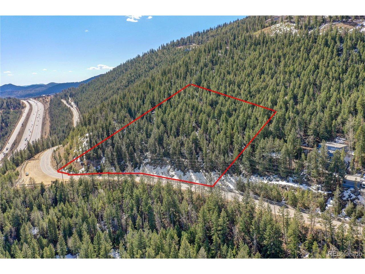 Image 2: Estimated Lot Lines, lot to the West (right) is available for sale by another agent for combined lot opportunity of nearly 6 acres. Image 2: Estimated Lot Lines, lot to the West (right) is available for sale by another agent for combined lot opportunity of nearly 6 acres.