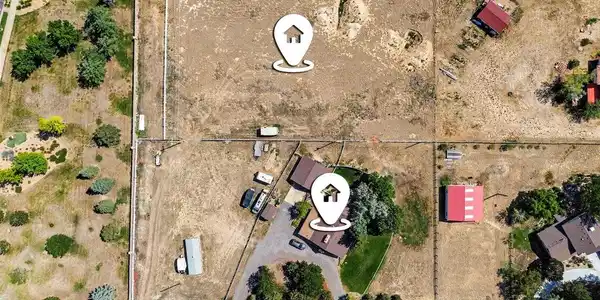 Image 2: neighborhos house and pin of new house location Image 2: neighborhos house and pin of new house location