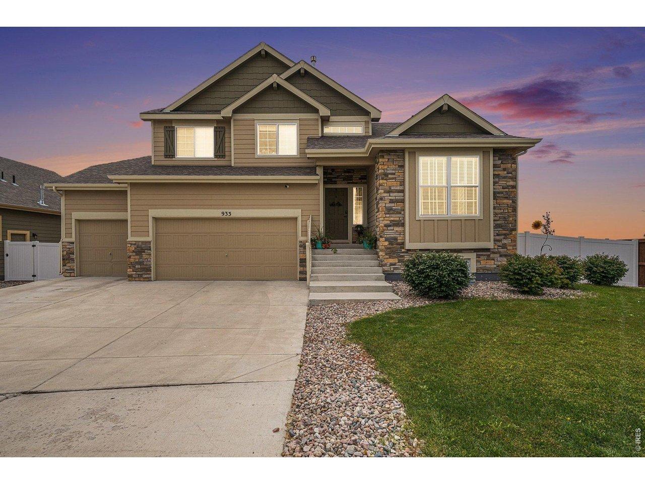 Image 1: Welcome Home to 933 Ponderosa Drive! Image 1: Welcome Home to 933 Ponderosa Drive!