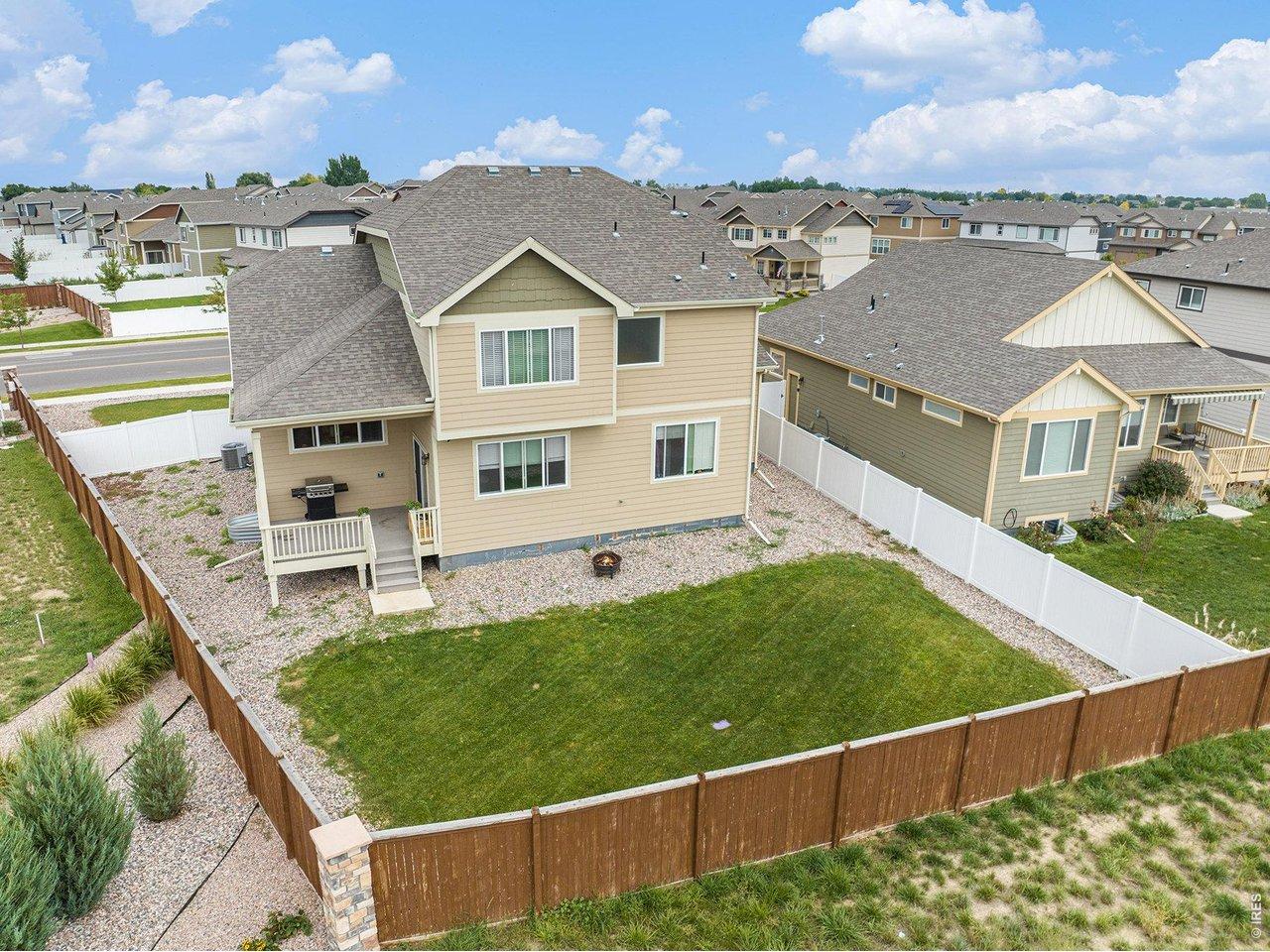 Image 4: Fully fenced, landscaped and has irrigation. Image 4: Fully fenced, landscaped and has irrigation.