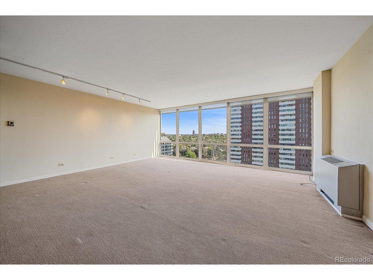 Image 3: Living Room Image 3: Living Room