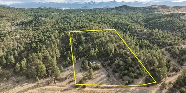Image 3: Approximate Property Boundary Image 3: Approximate Property Boundary