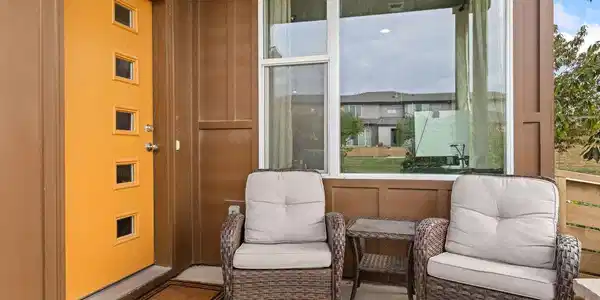Image 3: Covered entry perfect for morning coffee. Image 3: Covered entry perfect for morning coffee.