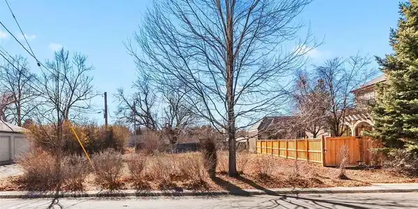Image 2: 6,013 sq ft lot (55'x 110') Image 2: 6,013 sq ft lot (55'x 110')