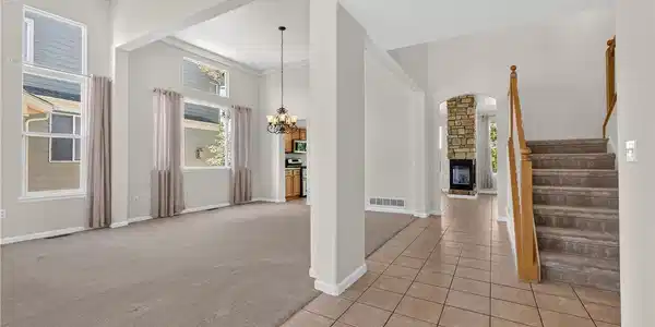 Image 4: Adjoining dining room and living room Image 4: Adjoining dining room and living room