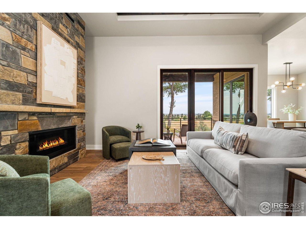 Image 4: Light and bright windows throughout the home Image 4: Light and bright windows throughout the home