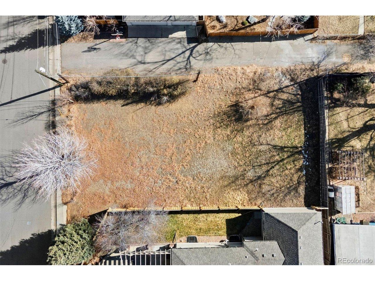 Image 4: Surrounded by $1+ homes