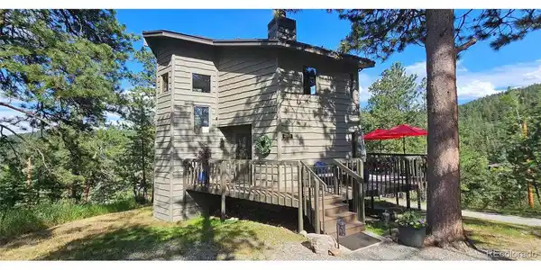 Image 2: Main House Image 2: Main House