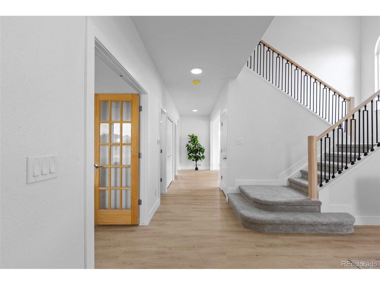 Image 2: Front entry Image 2: Front entry