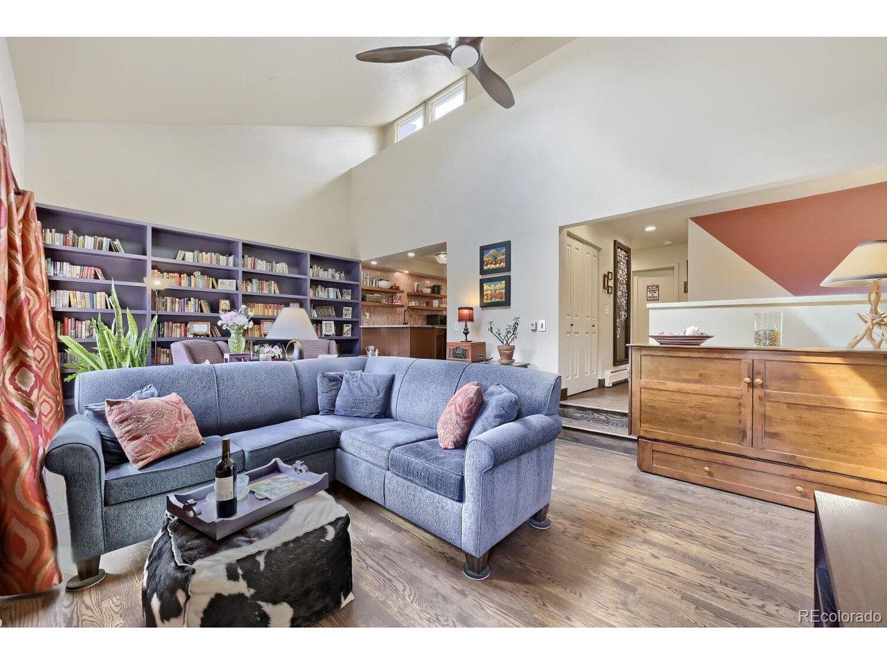 Image 1: Vaulted ceilings and custom cabinets. Image 1: Vaulted ceilings and custom cabinets.