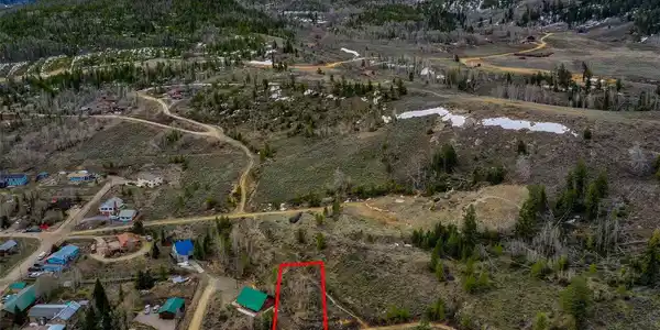 Image 2: Aerial - Markers and outlines are to give a general idea of the property location and are not to be relied upon. Image 2: Aerial - Markers and outlines are to give a general idea of the property location and are not to be relied upon.