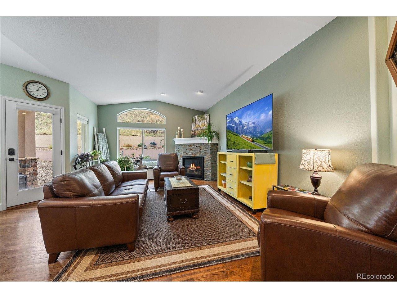 Image 3: Great Room Image 3: Great Room