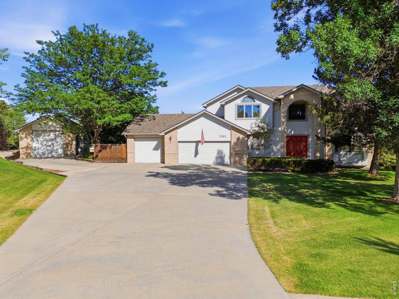 Image 1: Extended Driveway and 3 Car Garage Image 1: Extended Driveway and 3 Car Garage