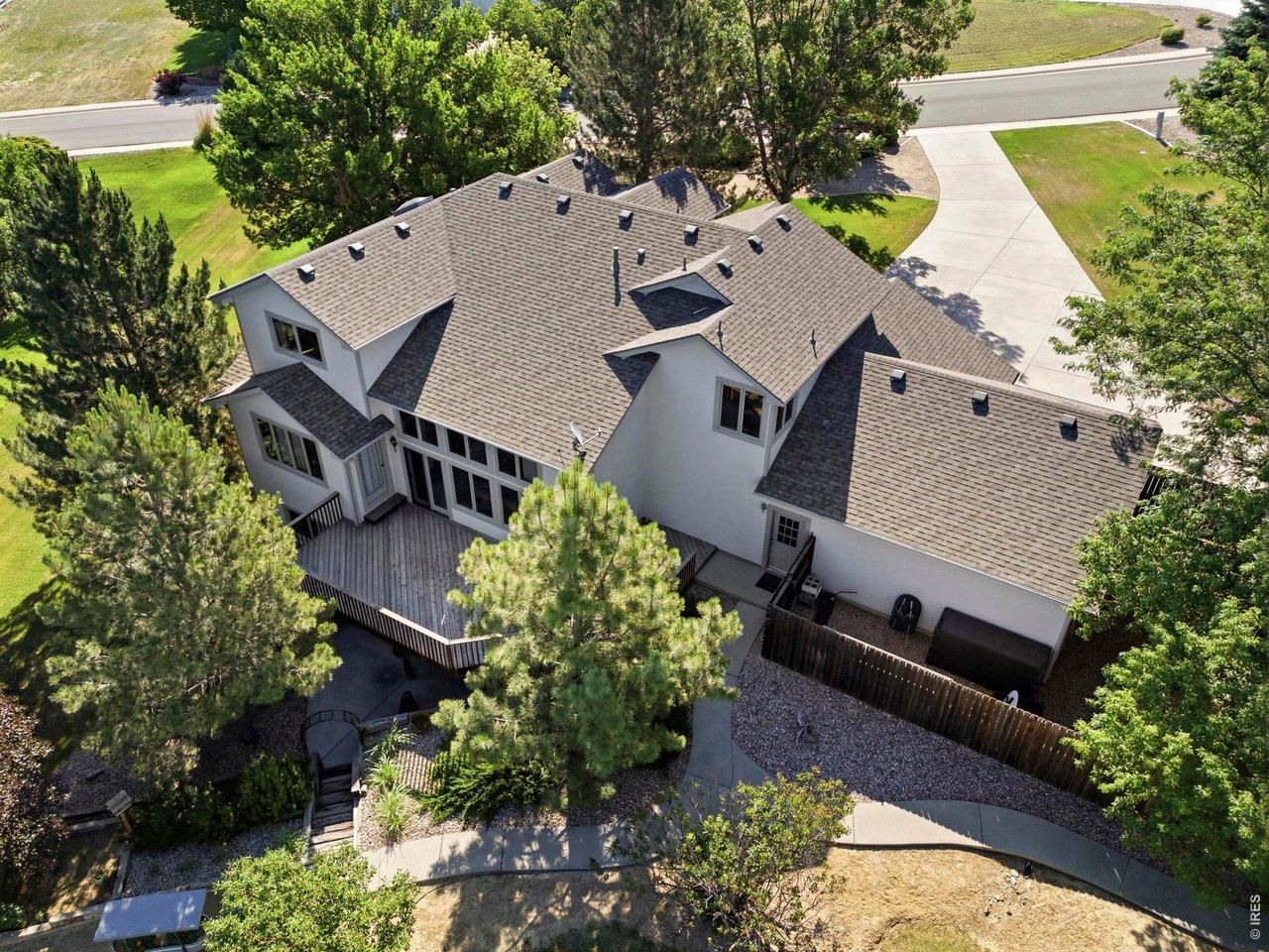 Image 2: Lots of Outdoor Deck and Space for Entertaining Image 2: Lots of Outdoor Deck and Space for Entertaining