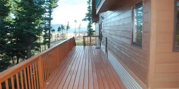 Image 4: REAR DECK Image 4: REAR DECK