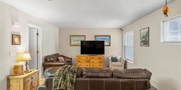 Image 3 Image 3