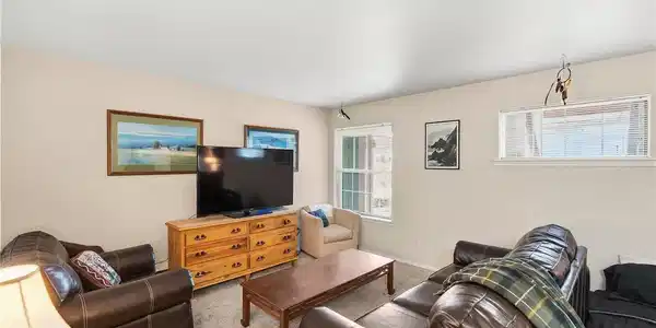 Image 4 Image 4