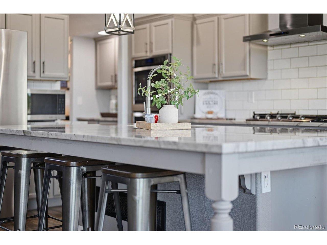 Image 4: Charm throughout the home! Image 4: Charm throughout the home!