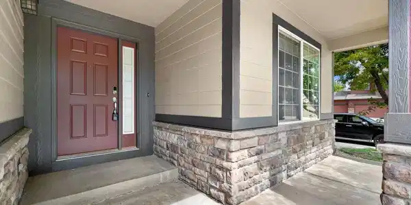 Image 3: Covered front porch Image 3: Covered front porch