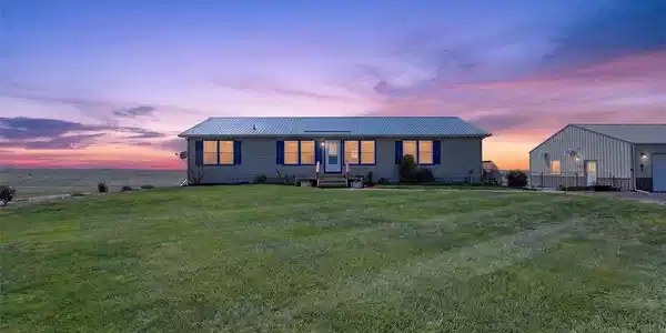 Image 2: Dusk Virtual Edit