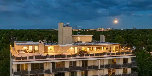 Image 2: Entire top floor penthouse
