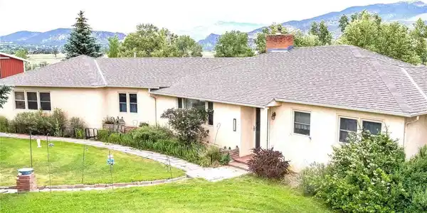 9825 US Highway 50