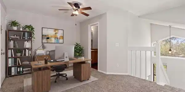 Image 3: Loft/2nd Bedroom/Office Image 3: Loft/2nd Bedroom/Office