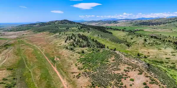 Image 4: South West View Image 4: South West View