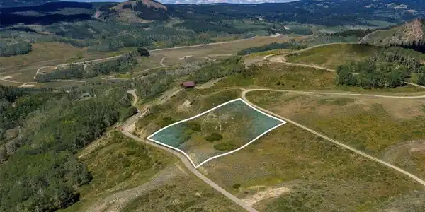 Image 4: Aerial - Markers and outlines are to give a general idea of the property location and are not to be relied upon. Image 4: Aerial - Markers and outlines are to give a general idea of the property location and are not to be relied upon.