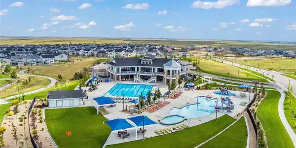 Image 4: Southshore amenities