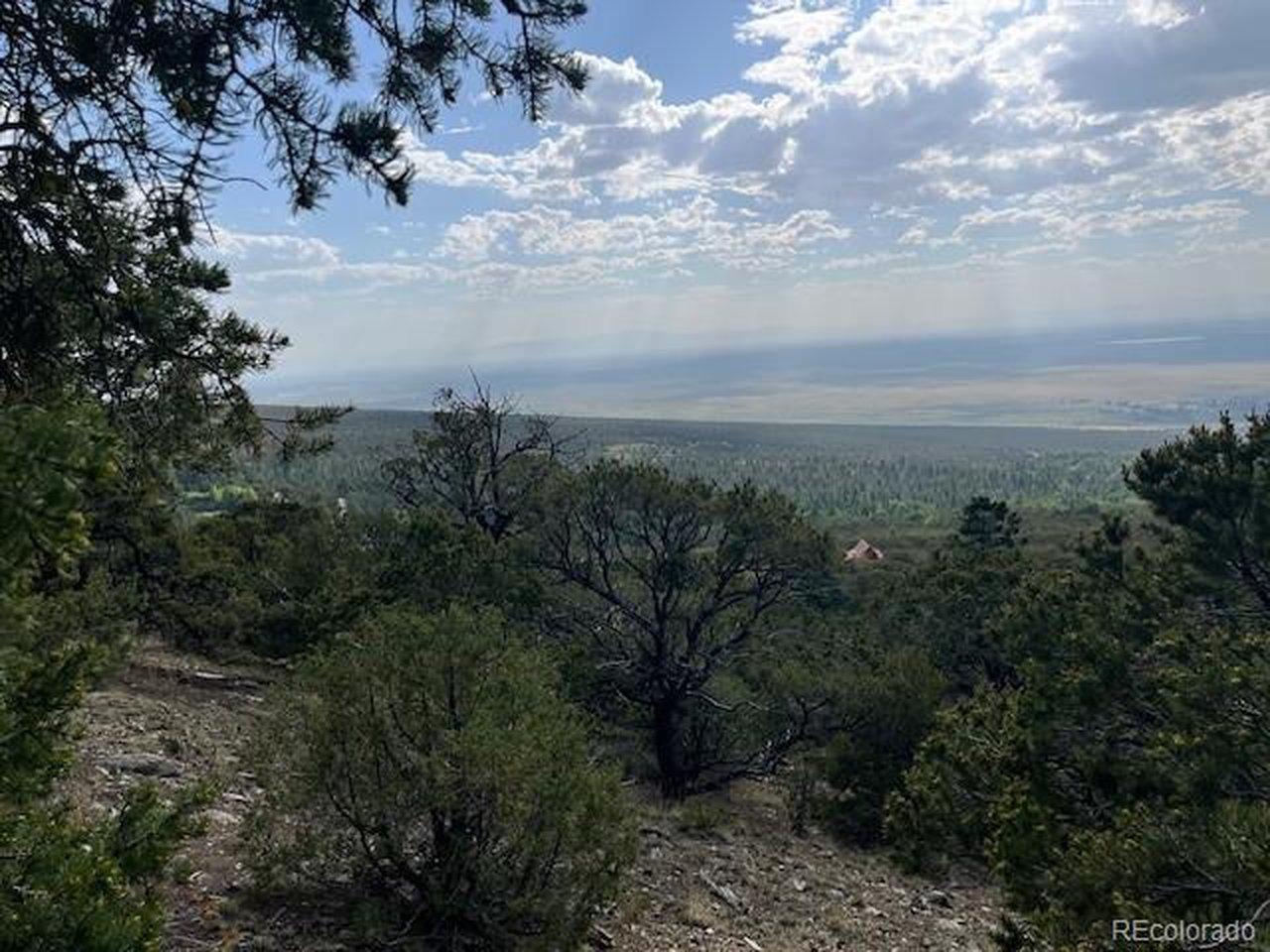 Image 1: Looking SW over the SLV from the upper, NE corner of the property. Image 1: Looking SW over the SLV from the upper, NE corner of the property.