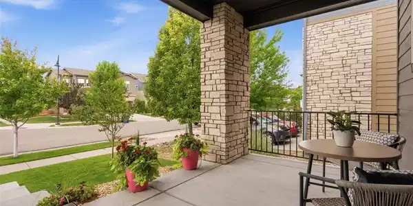 Image 2: Spacious and Inviting Front Porch