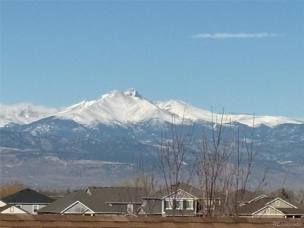 Image 2: Extraordinary Mountain Views!