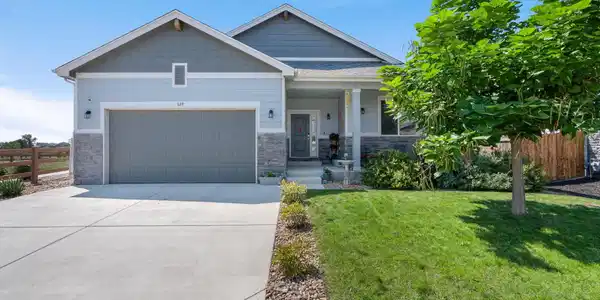 689 S Depot Dr