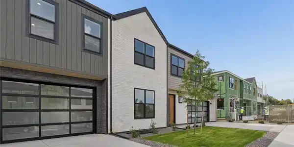 Image 2: Different Unit - Same Floor Plan Image 2: Different Unit - Same Floor Plan