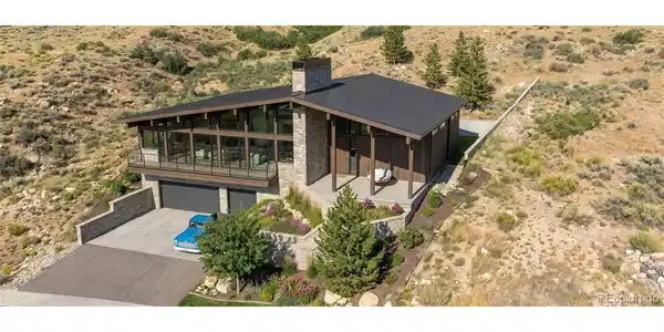 Image 3: Sample home rendering Image 3: Sample home rendering