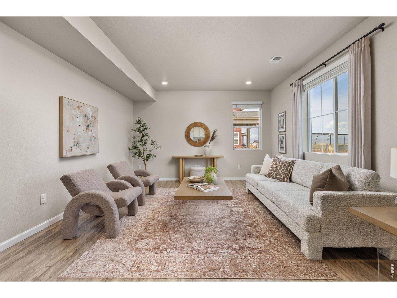 Image 4: Living Room Image 4: Living Room