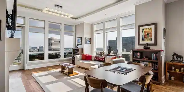 Image 2: Dining Room/Living Room Image 2: Dining Room/Living Room