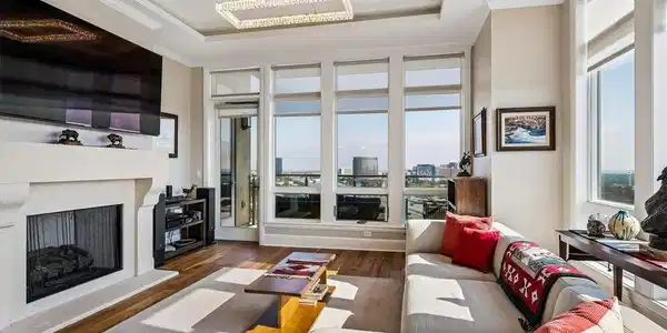 Image 3: Living Room Image 3: Living Room