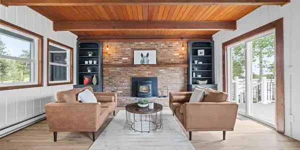 Image 2: open living area