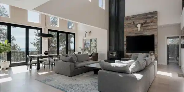 Image 3: Great Room Image 3: Great Room