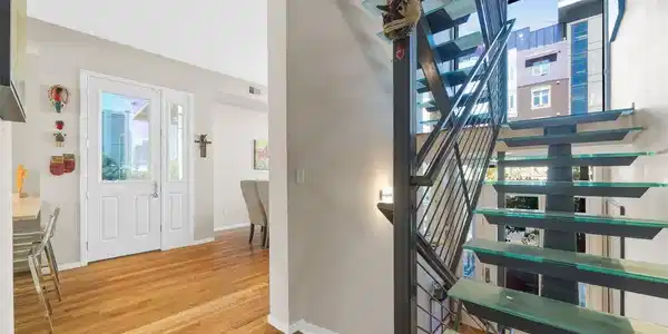 Image 4 Image 4