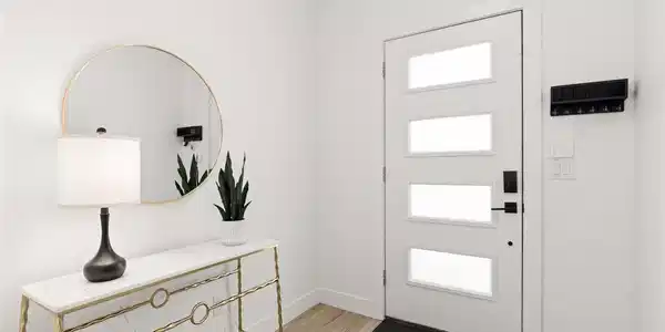Image 2: Sleek Entryway Image 2: Sleek Entryway