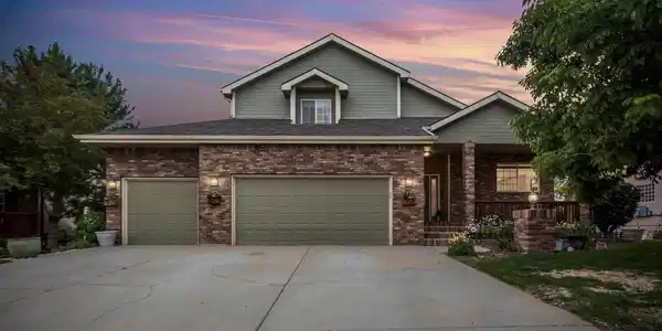 Image 2: Welcome home!