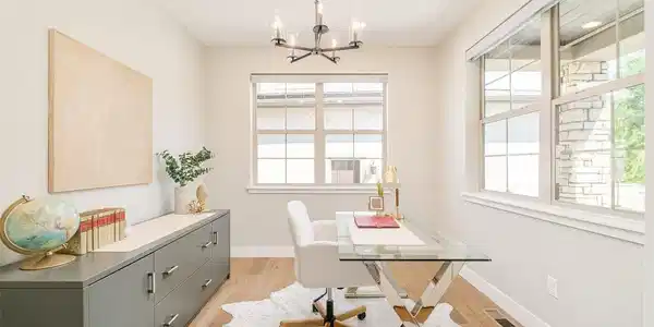 Image 4: Front office with glass front doors and two complimentary windows giving east and north light. Image 4: Front office with glass front doors and two complimentary windows giving east and north light.