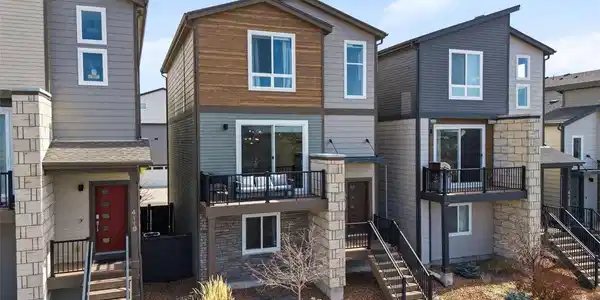 4127 Parkwood Trl