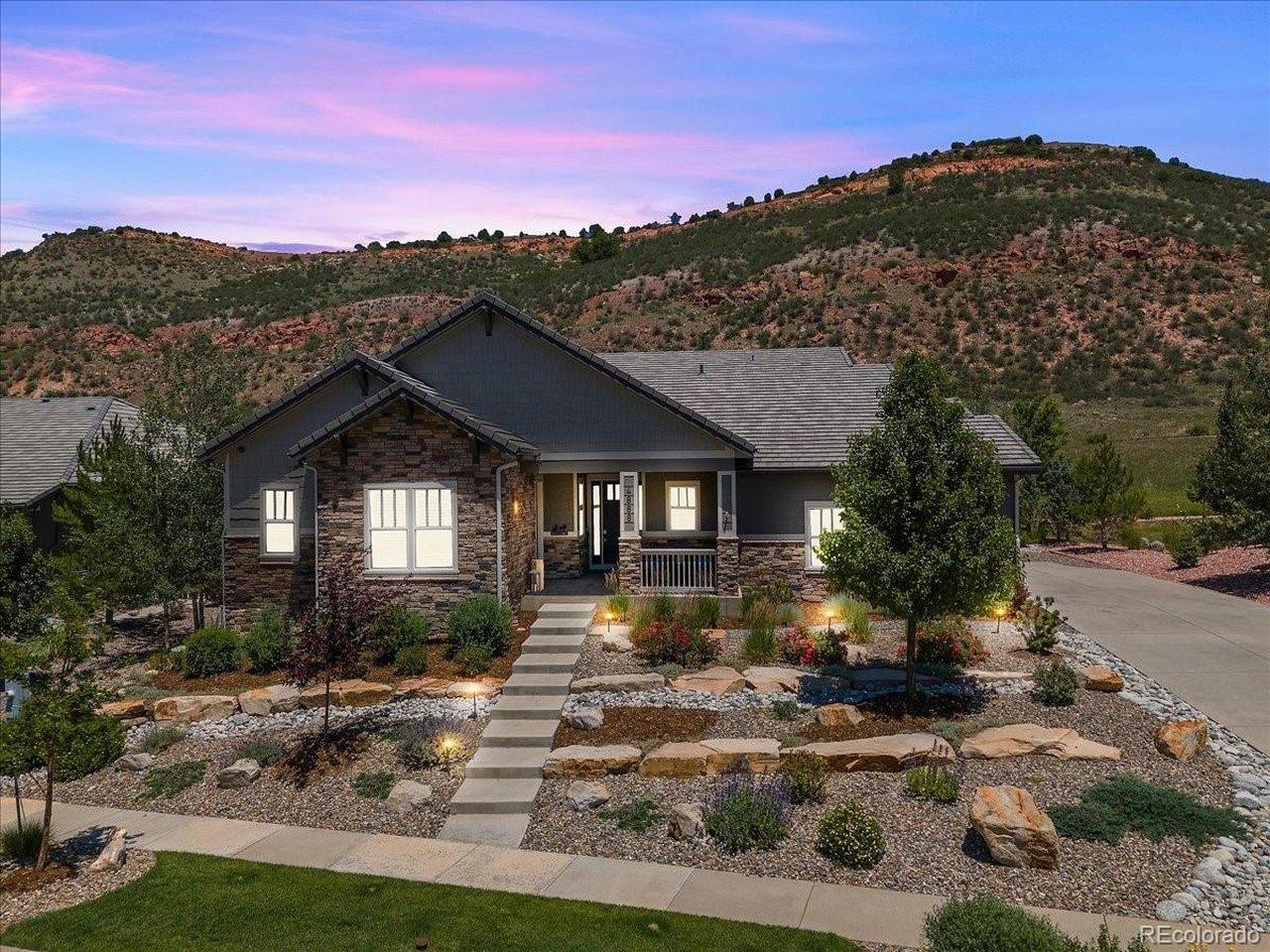 Image 1: Beautiful Home backing to Open Space Image 1: Beautiful Home backing to Open Space
